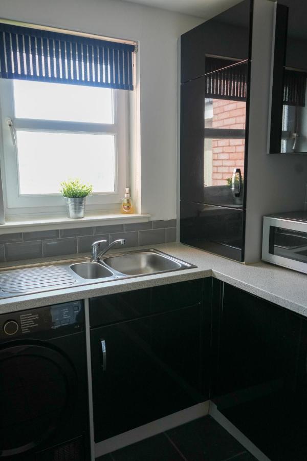Modern Apartment Ayr Town Centre Прествик Экстерьер фото